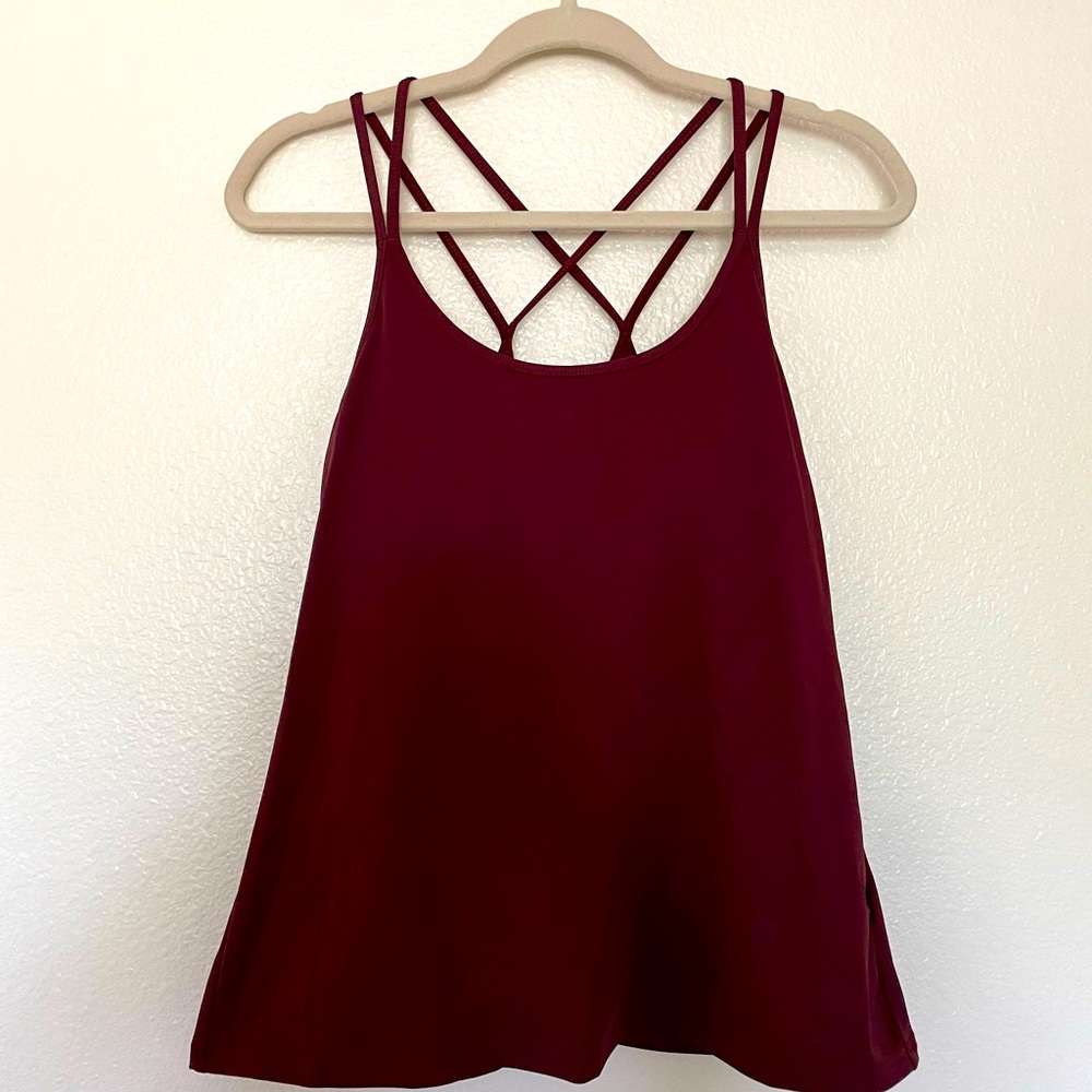 NEW Old Navy Powersoft Tank, Size Medium, Dark Red